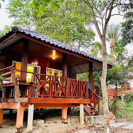 Marina Resort Koh Phayam Ranong Zewnętrze zdjęcie